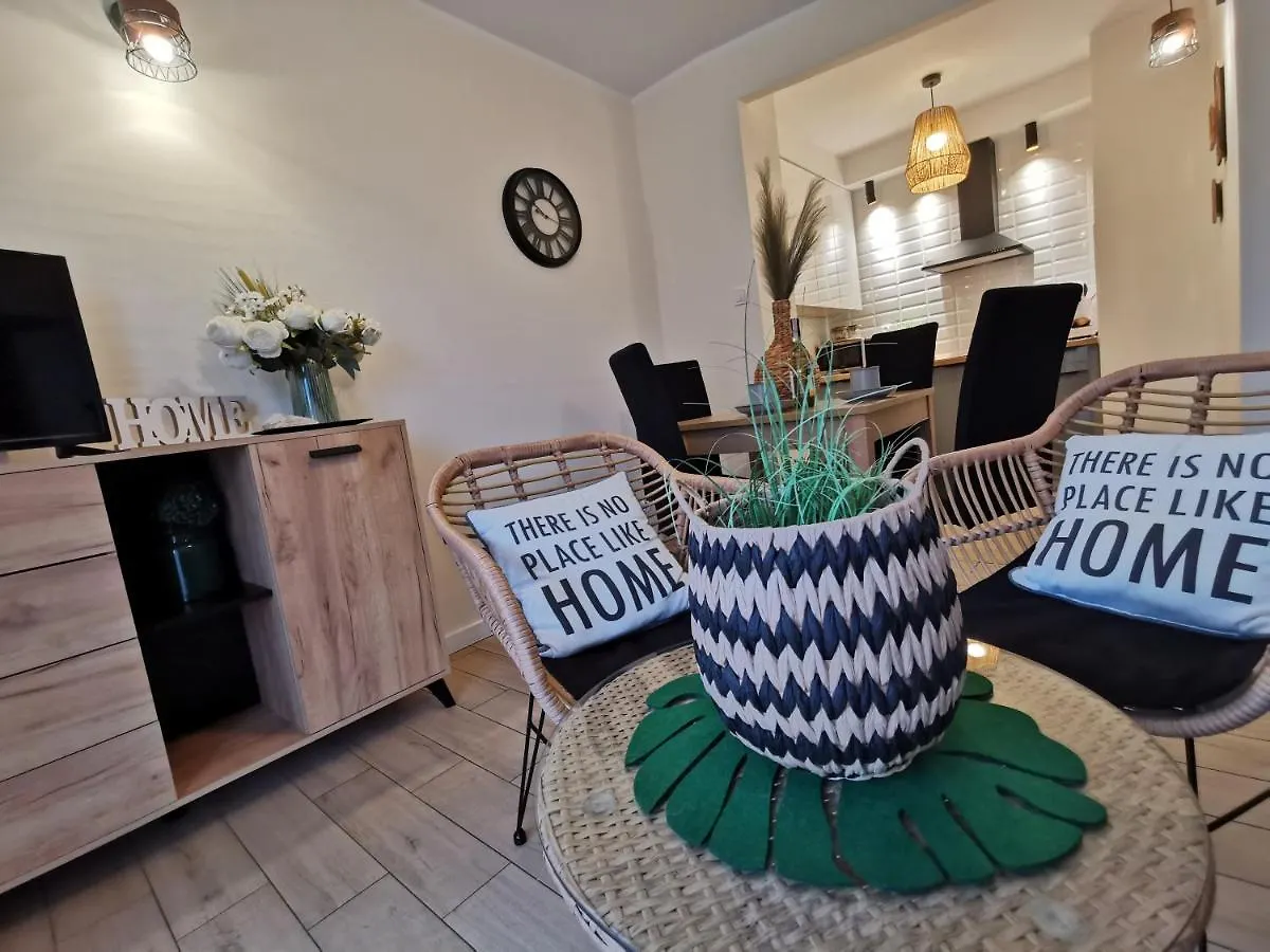 Apartament Kolobrzeg Port Welcome Home contacts